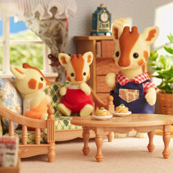 Sylvanian Families Giraffe Family 5639 - 4