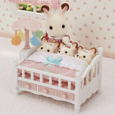 Sylvanian Families Rotating Cradle 5534 - 4