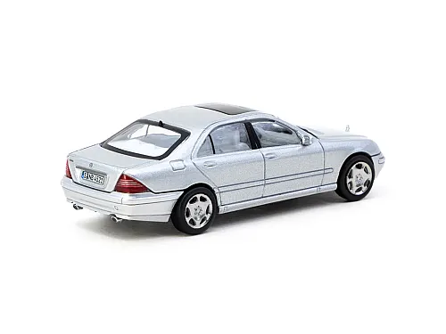 Tarmac Works 1/64 Mercedes-Benz S-Class Brilliant Silver Mettal T64G-072-Sl - 2