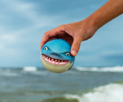 Waboba Original Water Bouncing Ball - Sharky 154C02 - 2