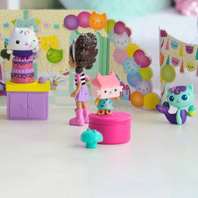 Gabby S Dollhouse Cakey'in Doğum Günü Spm-6071469 - 5