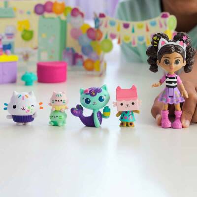 Gabby S Dollhouse Cakey'in Doğum Günü Spm-6071469 - 7