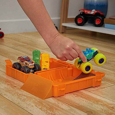 Hot Wheels Monster Trucks Taşınabilir Oyun Seti Hxt04 - 4