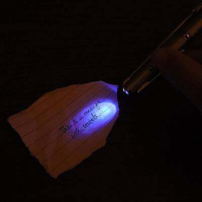 Kikkerland Tükenmez Kalem-Led Mor Isıklı 4371-Eu - 4