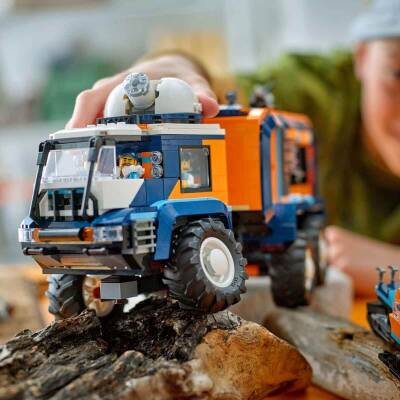 Lego City Kutup Kaşifi Laboratuvar Kamyonu 60471 - 5