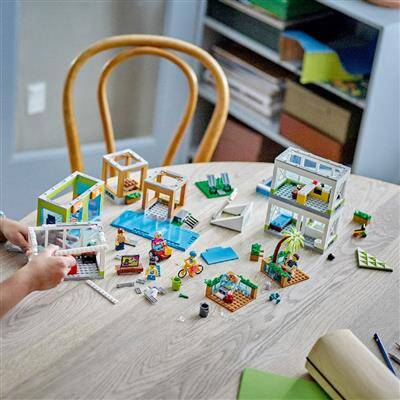 Lego City Apartman Binası 60365 - 4
