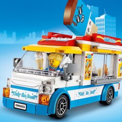 Lego City Dondurma Arabası 60253 - 7