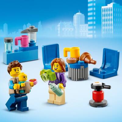 Lego City Tatilci Karavanı 60283 - 7