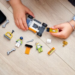 Lego City Yarış Arabası 60322 - 6