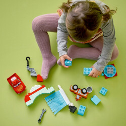 Lego Duplo Disney Ve Pixar Arabalar Şimşek Mcqueen Ve Mater'in Oto Yıkama Eğlencesi 10996 - 3