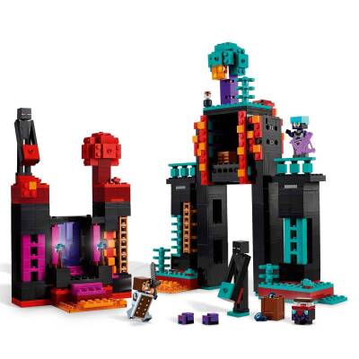 Lego Minecraft Enderman Kulesi 21279 - 5
