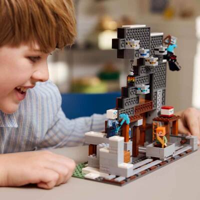 Lego Minecraft Kazma Madeni 21277 - 6