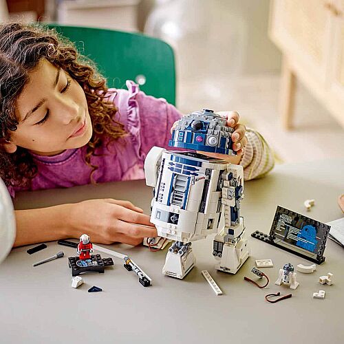 Lego Star Wars R2-D2 75379 - 5