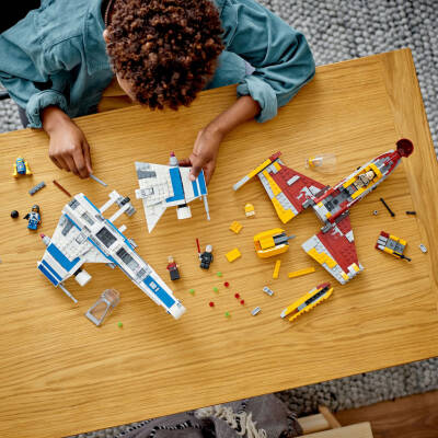 Lego® Star Wars™ Yeni Republic E-Wing™ Shin Hati'nin Starfighter'ına Karşı - 5