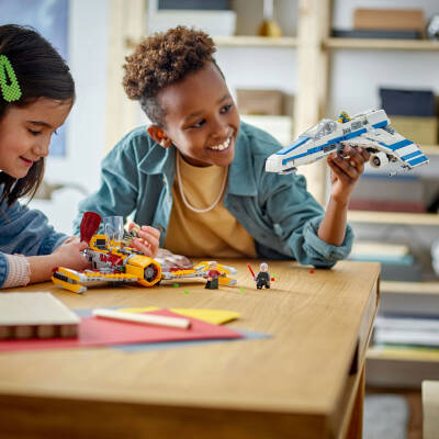 Lego® Star Wars™ Yeni Republic E-Wing™ Shin Hati'nin Starfighter'ına Karşı - 6