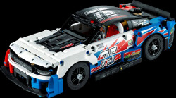 Lego Technic NASCAR Nesil Chevrolet Camaro ZL1 - 2