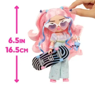Lol Tweens Seri 5 Flora Moon Bebeği 591665 - 2