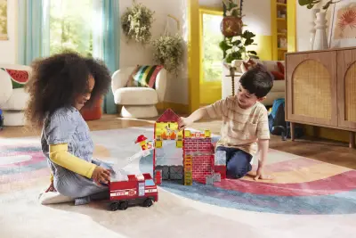 MagnaTiles Fire Station 50 Parça 252050FS - 4