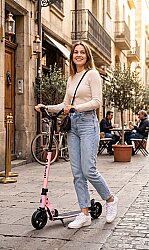 Mıcro Rocket Deluxe Neon Rose Mcr.Sa0233 - Micro Scooter