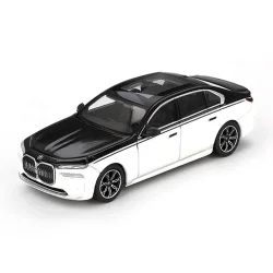 Mini Gt 1/64 Bmw i7 X Driver60 Alpine White / Black Sapphire - 1