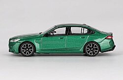Mini Gt: 1/64 Bmw M5 (G90) Isle Of Man Green Metallic Mgt01086 - 3