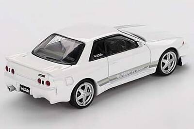 Mini Gt 1/64 Nissan Skyline Gt-R (R32) Veilside Combat C-I White Mgt01066 - 2