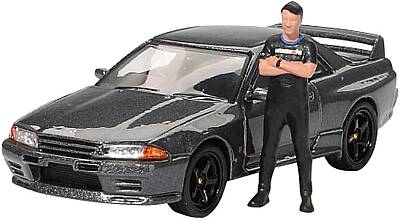 Mini Gt 1/64 Nissan Skyline Gt-R (R32)Gunmetal W/ Matsuda Figure Tsugio Matsuda Collection Mgt00869 - 1
