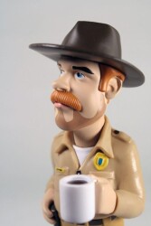 Minix Stranger Things Hopper Figür 13876-MNX09000 - 2