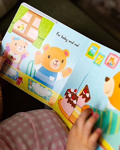 Nosy Crow Sing Along Pat-A-Cake - 3