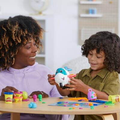 Play-Doh Eğlenceli Uçak Başlangıç Seti Has-F8804 - 8