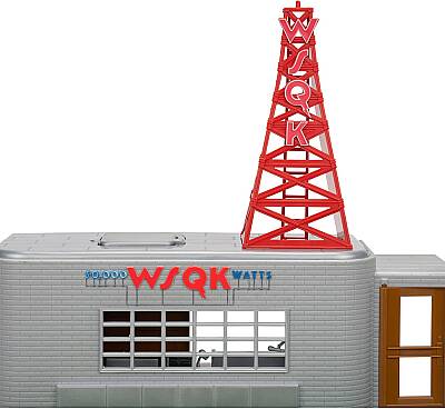 Stranger Things WSQK Radyo İstasyonu Oyun Seti - Üç Katlı, İki Taraflı ve 10,16 cm Hareketli Aksiyon Figürlü 27,94 cm Oyun Seti Strt/0004 - 2