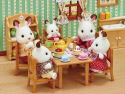 Sylvanian Families Çikolata Kulaklı Tavşan Ailesi 4150 - 2