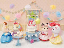 Sylvanian Families Parti Zamanı Oyun Seti -Smokin Kedi Kız 5646 - 5