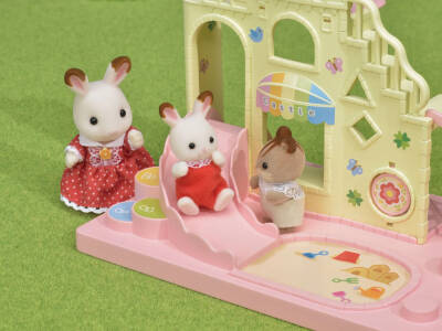 Sylvanian Families Şato Bebek Oyun Parkı 5319 - 6